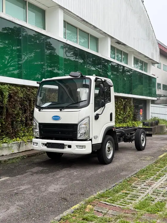 Light commercial vehicle