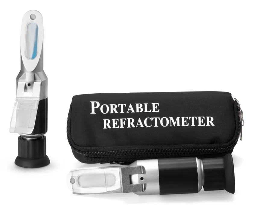 Fleetguard CC2806